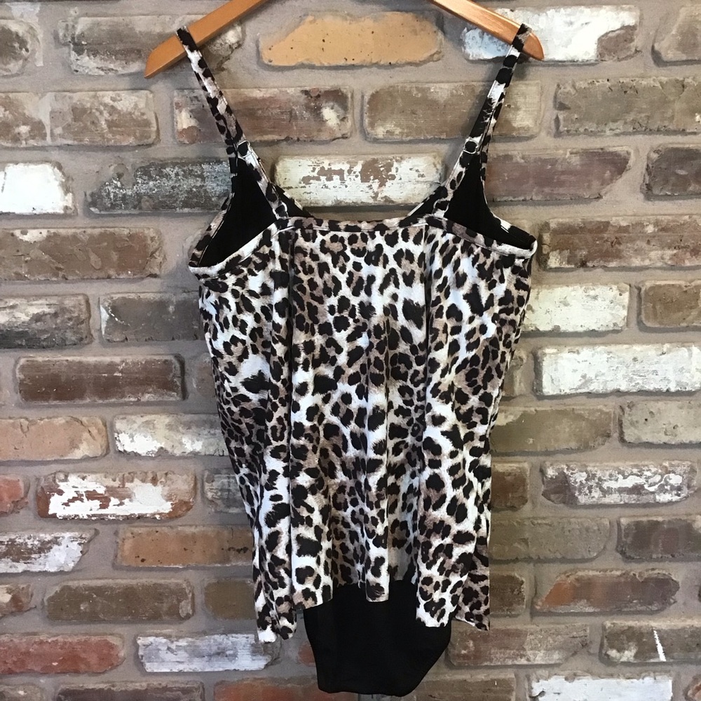 SWIM SOLUTIONS Women's Leopard Knotted Flyaway One-Piece Swimsuit 20 NEW - Picture 4 of 7